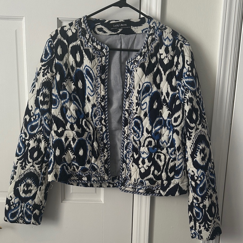 Women's Blue and white ikat pattern Jacket / blazer with embroidery